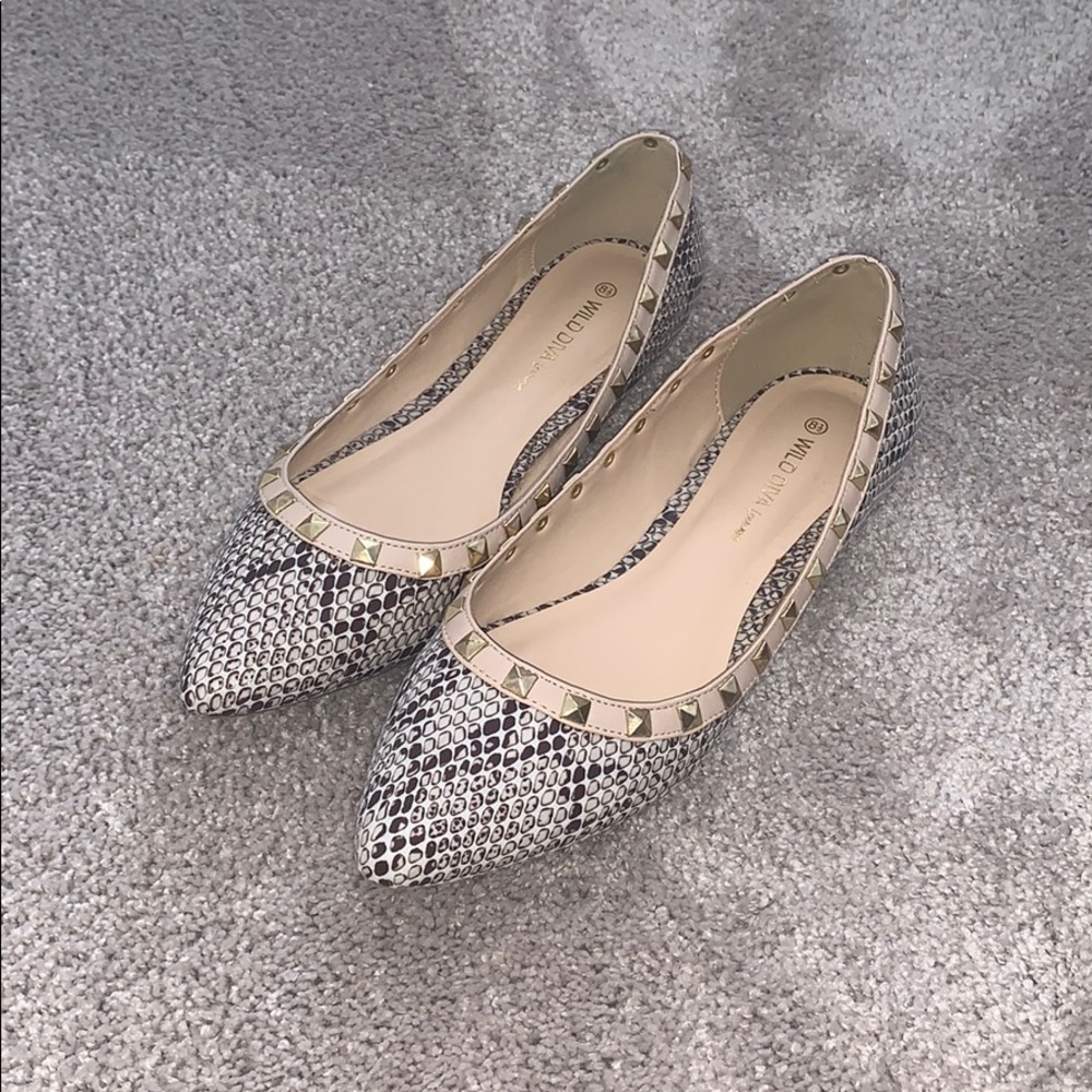 Snake skin flats